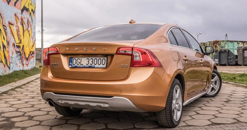 Volvo S60 cena 38500 przebieg: 348000, rok produkcji 2010 z Września małe 172